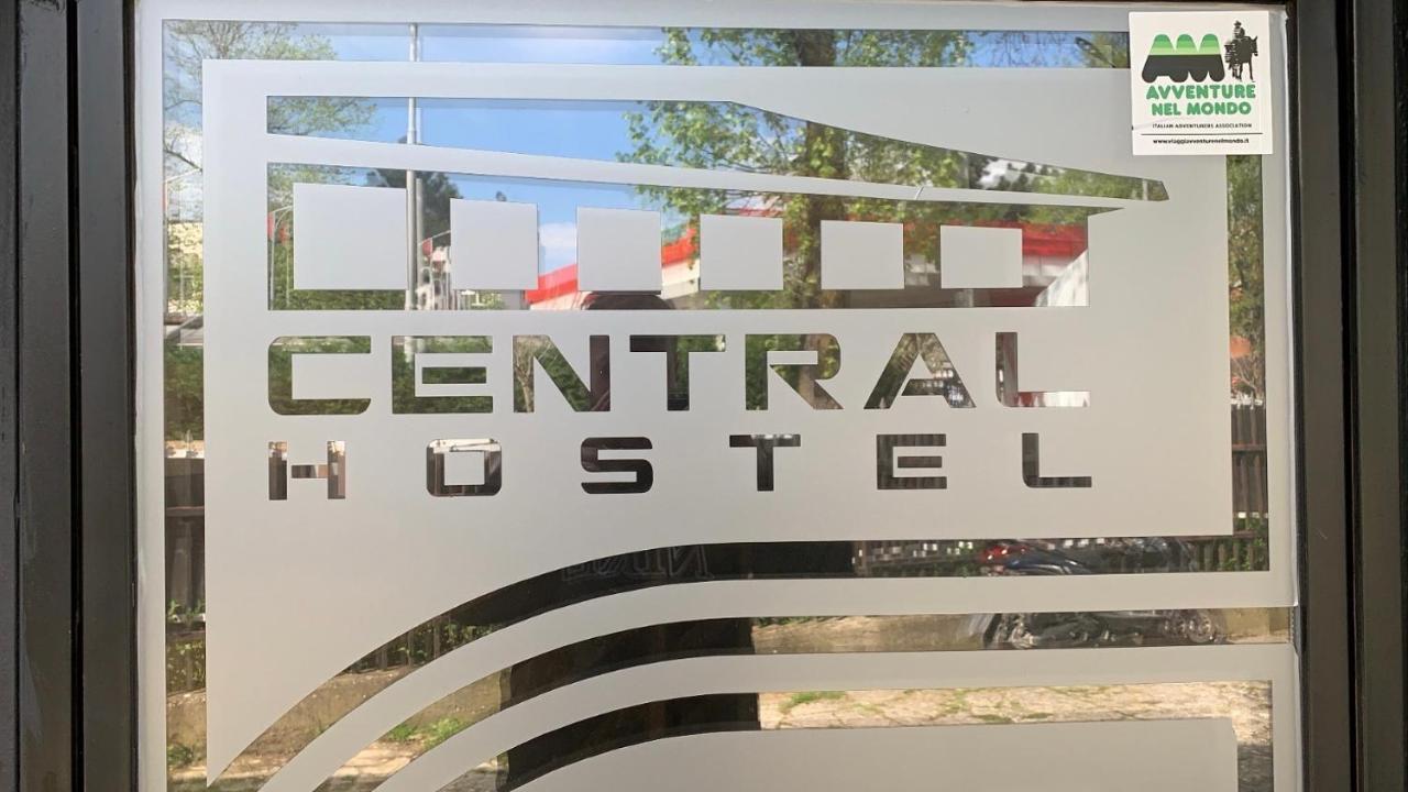 Central Hostel Peje Luaran gambar